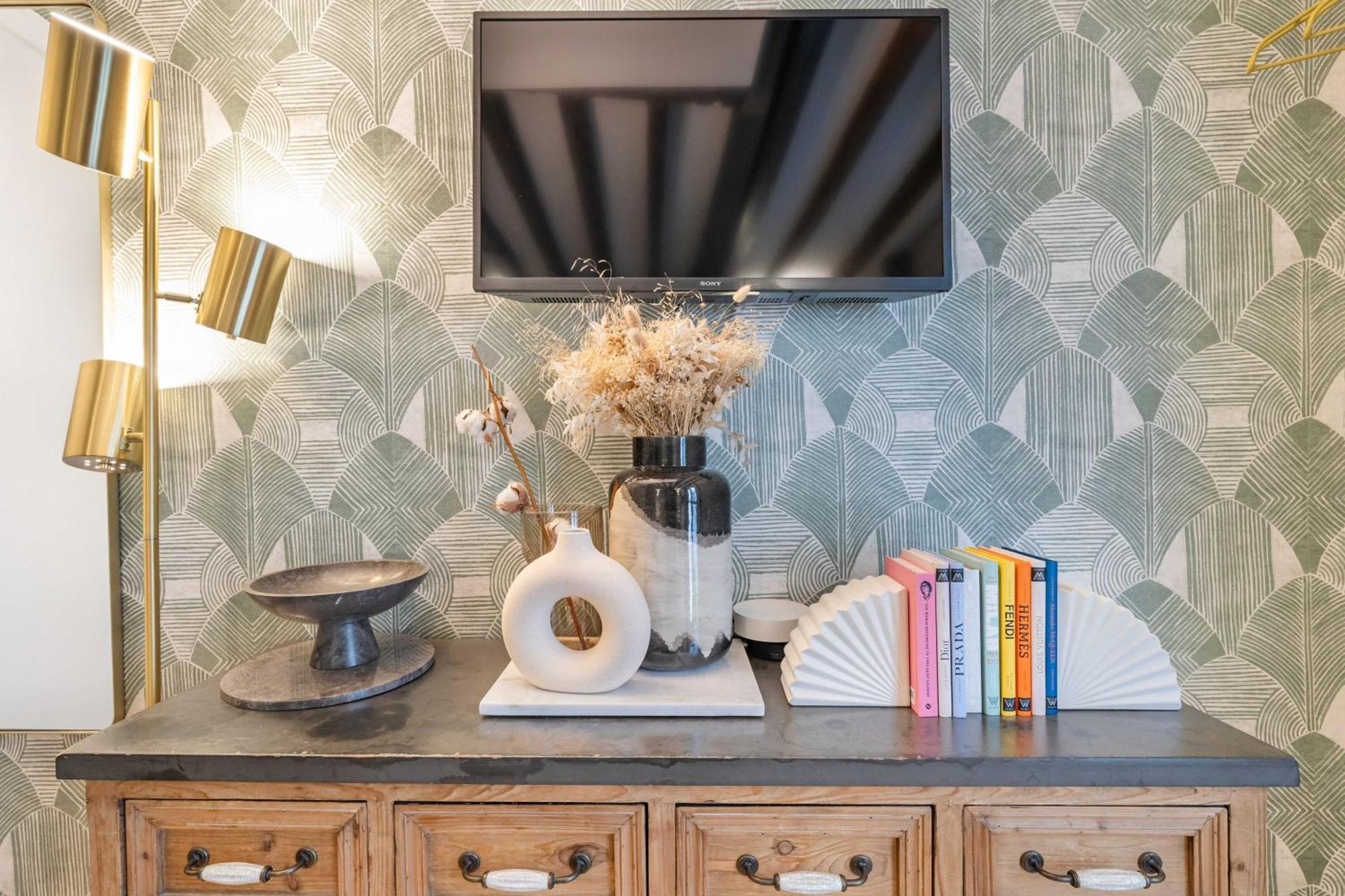Ultra Central Historical Parisian Flat - Louvre ภายนอก รูปภาพ